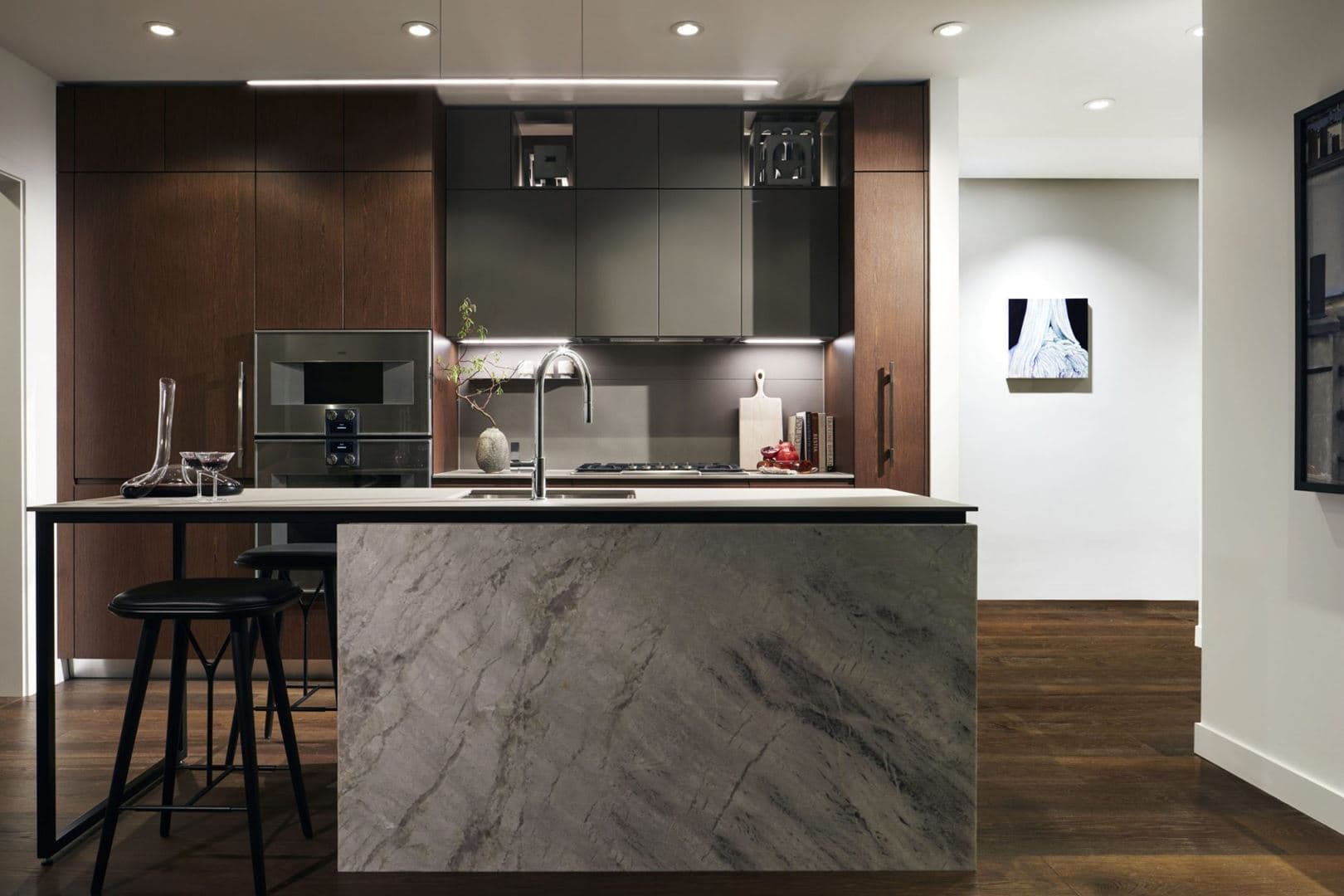2 Burrard Place Condos - Image 10