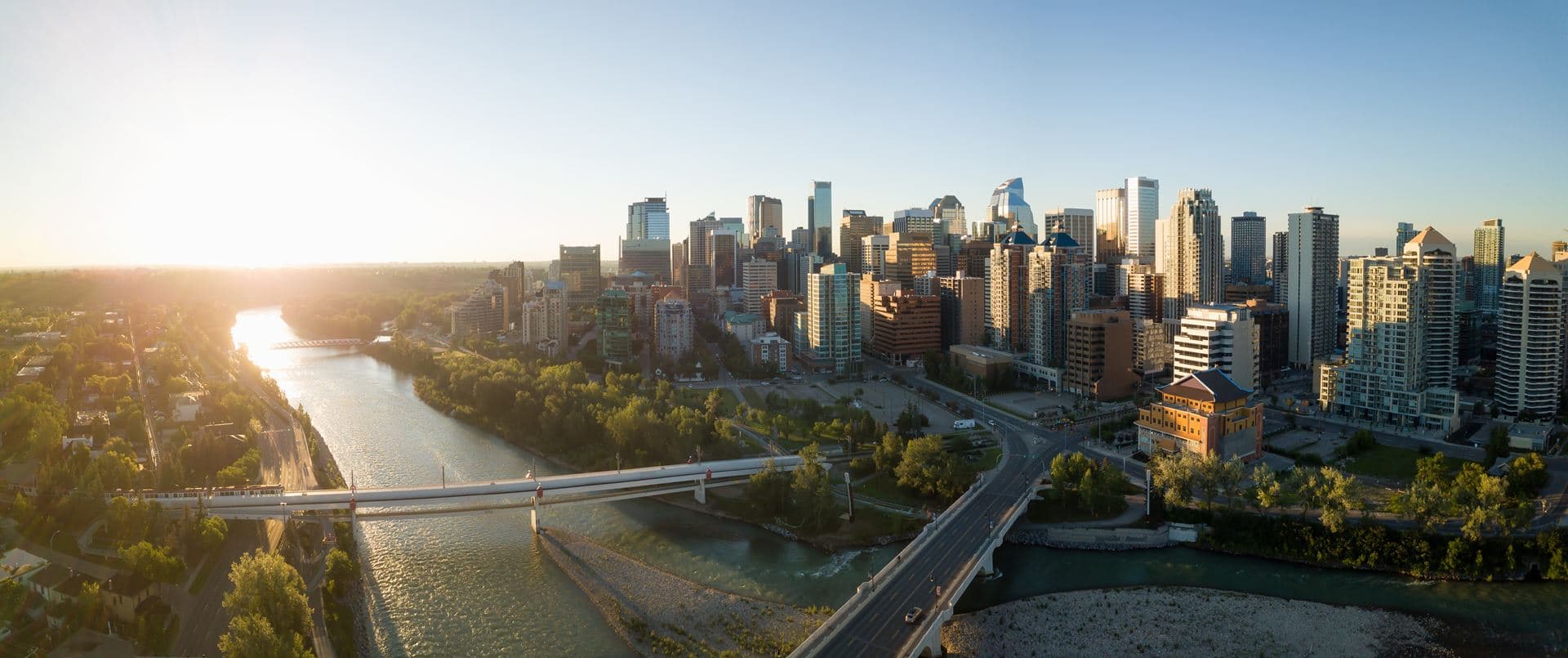 SOLA Calgary Condos - Image 2
