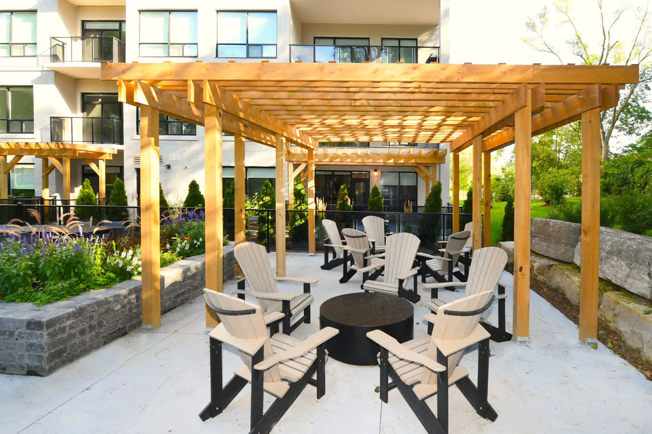 ParkWest Condos - Image 4