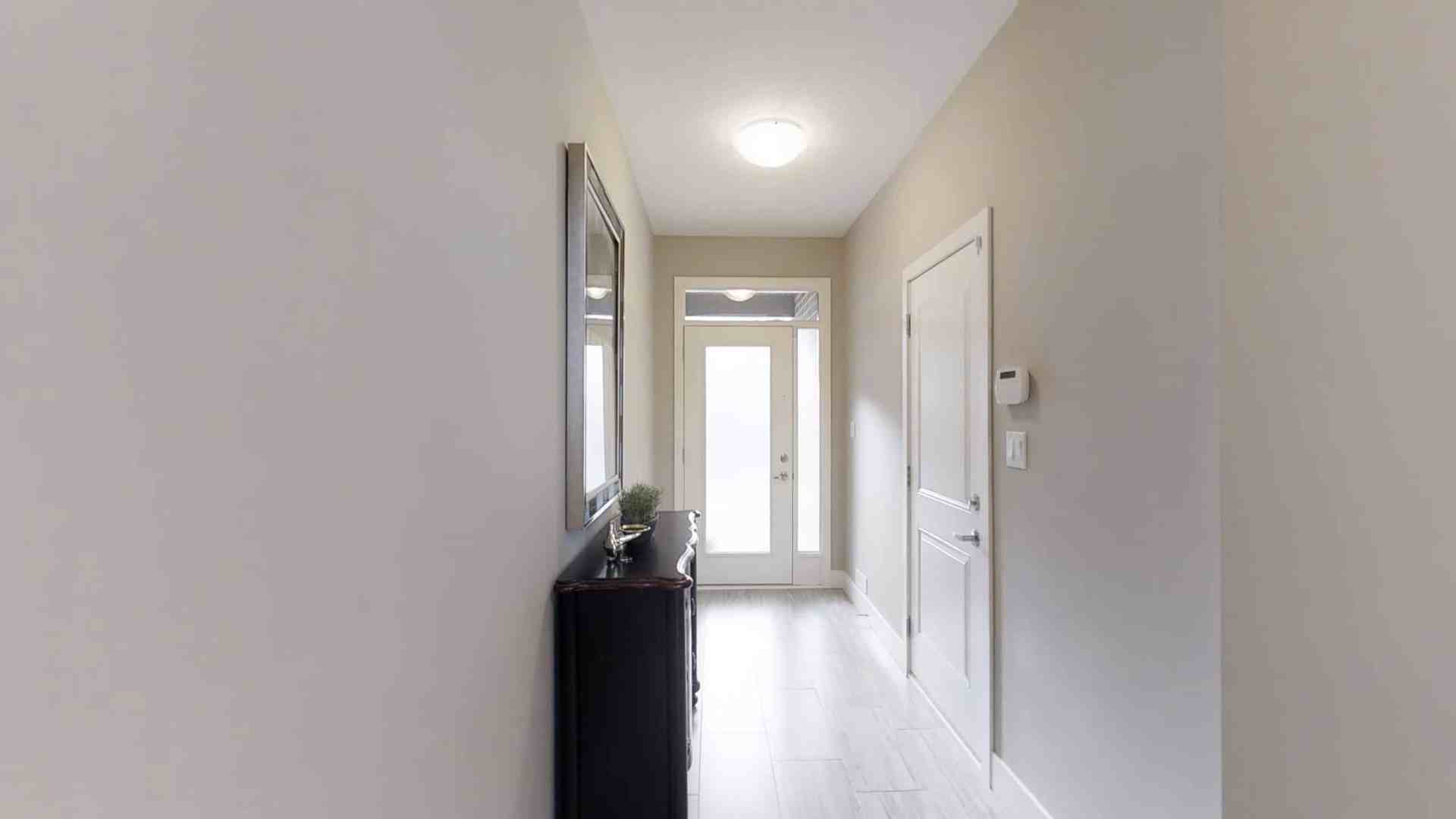 Shift Condos - Image 3
