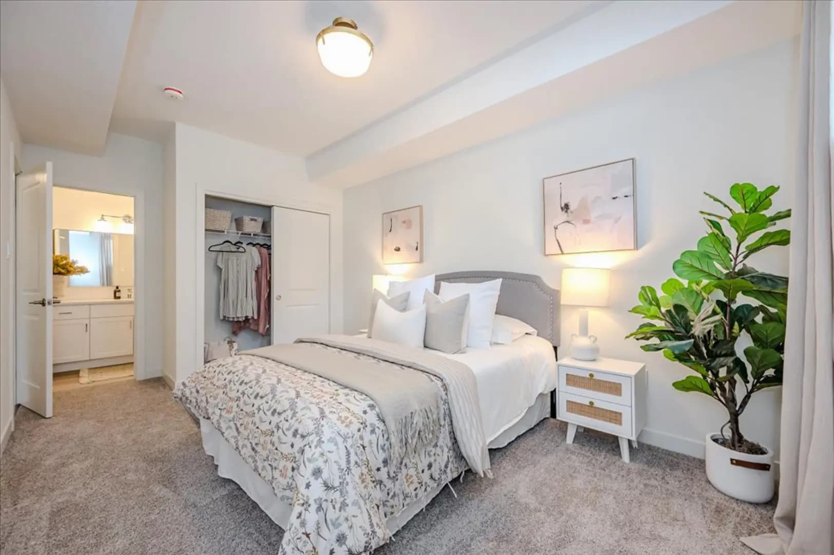 Northside Townhouse - Image 14