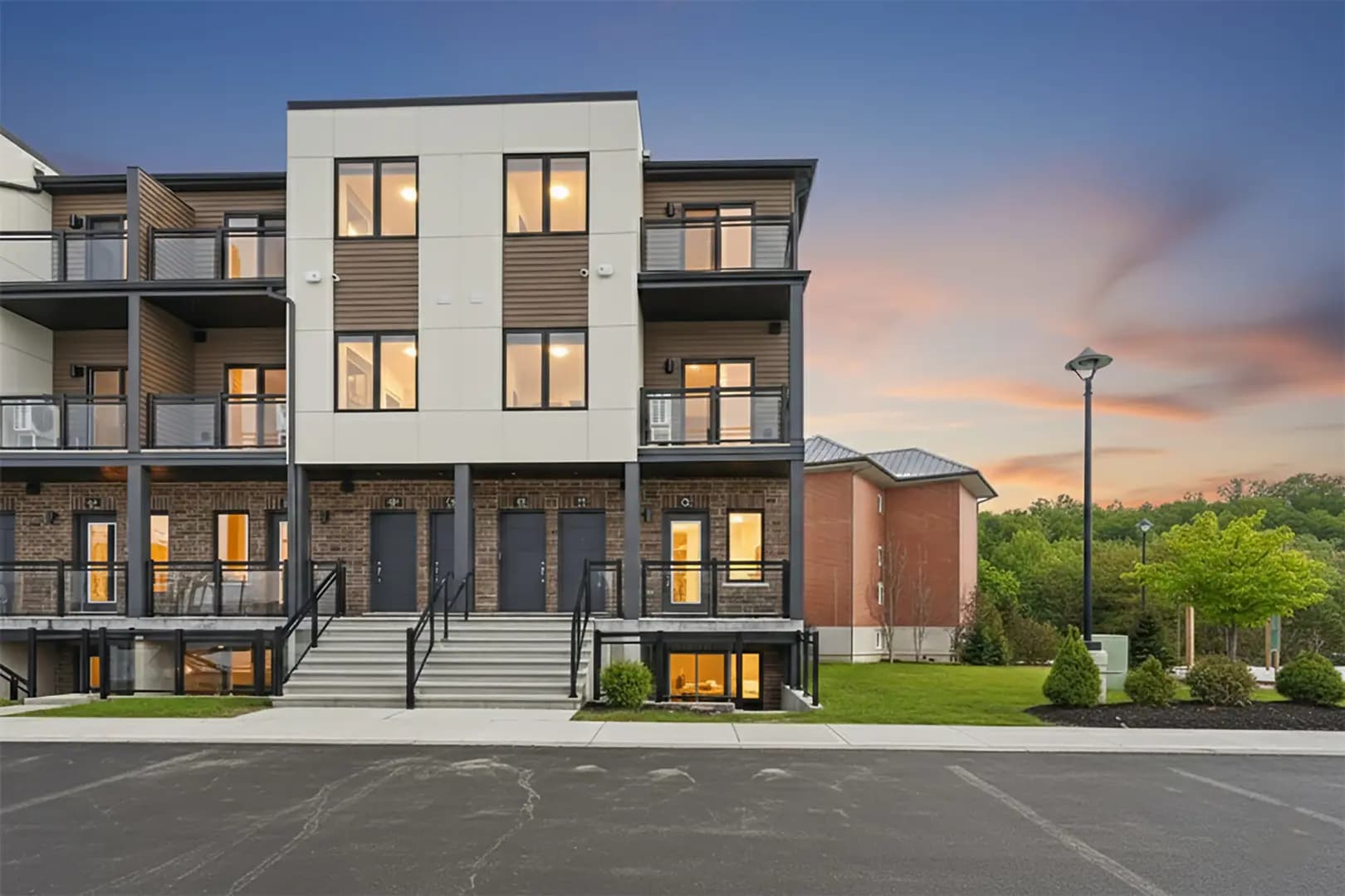 Sunrise Grove Towns - Image 2